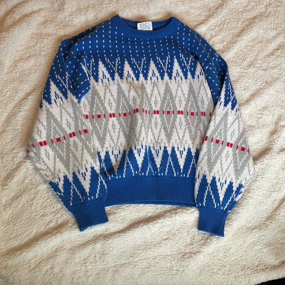 Blue and Gray Patterned Women's Sweater